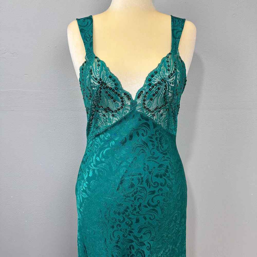 Vintage Victoria's Secret Gold‎ Crown Emerald Green Nightgown Size L Beaded Lace